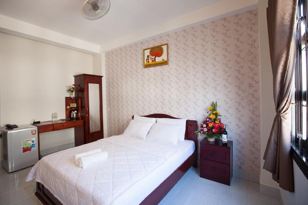 Hotel Sol Nha Trang Buitenkant foto