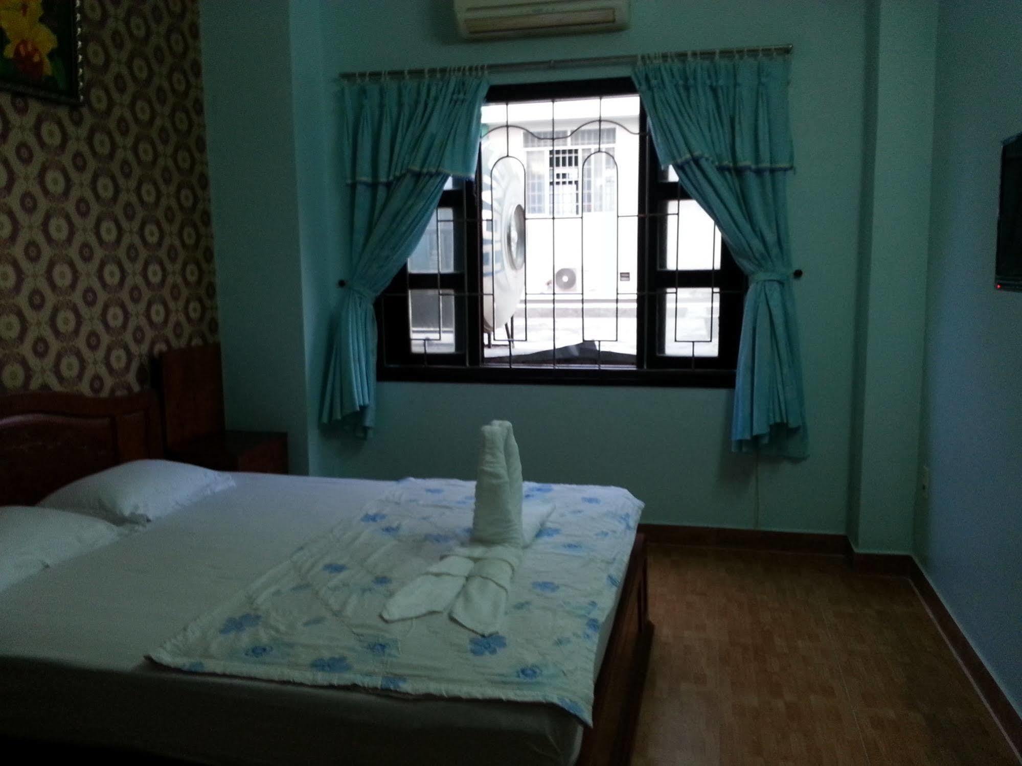 Hotel Sol Nha Trang Buitenkant foto